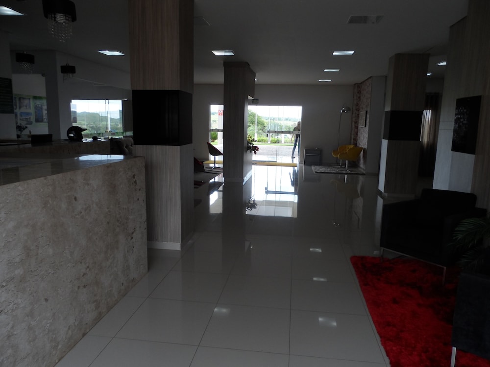 Lagoa Quente Hotel 57/60
