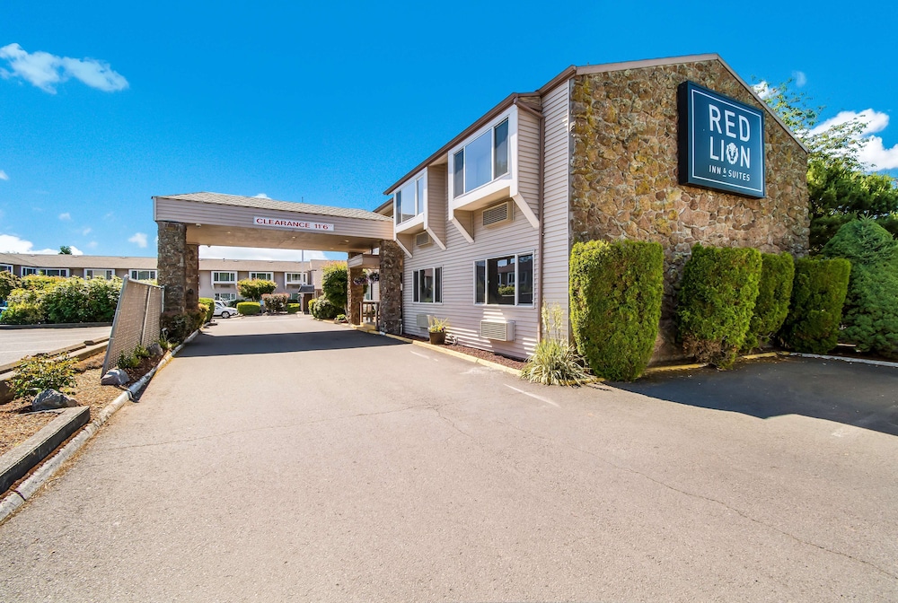 Red Lion Inn Suites Vancouver 3/53