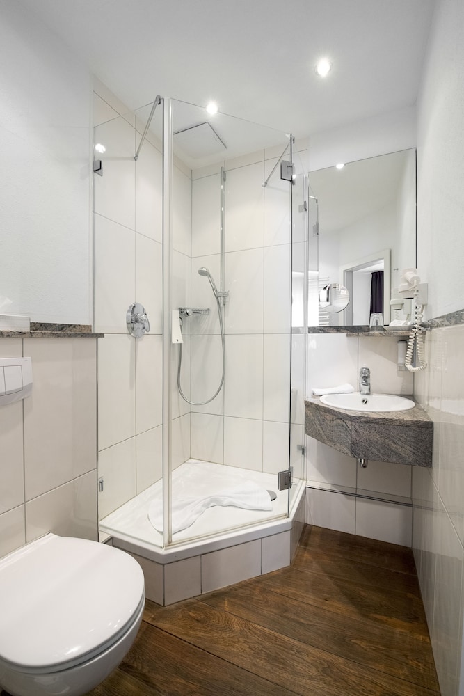 Landhotel Buller 44/46
