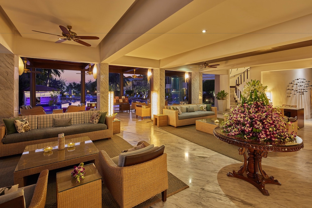Royal Orchid Beach Resort & Spa, Goa 37/67