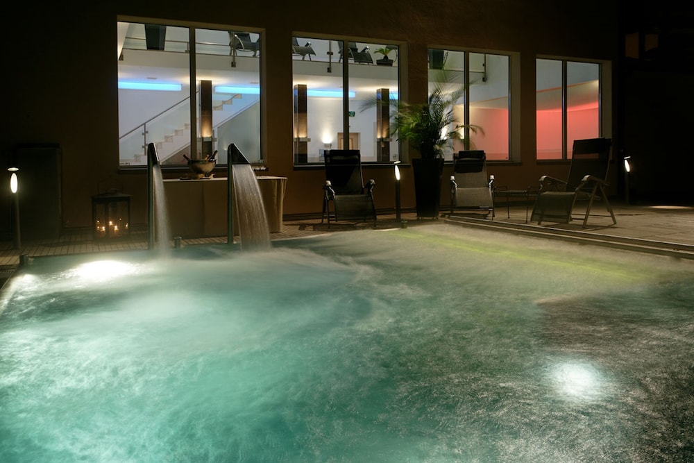Hotel Lenzerhorn Spa & Wellness 70/73
