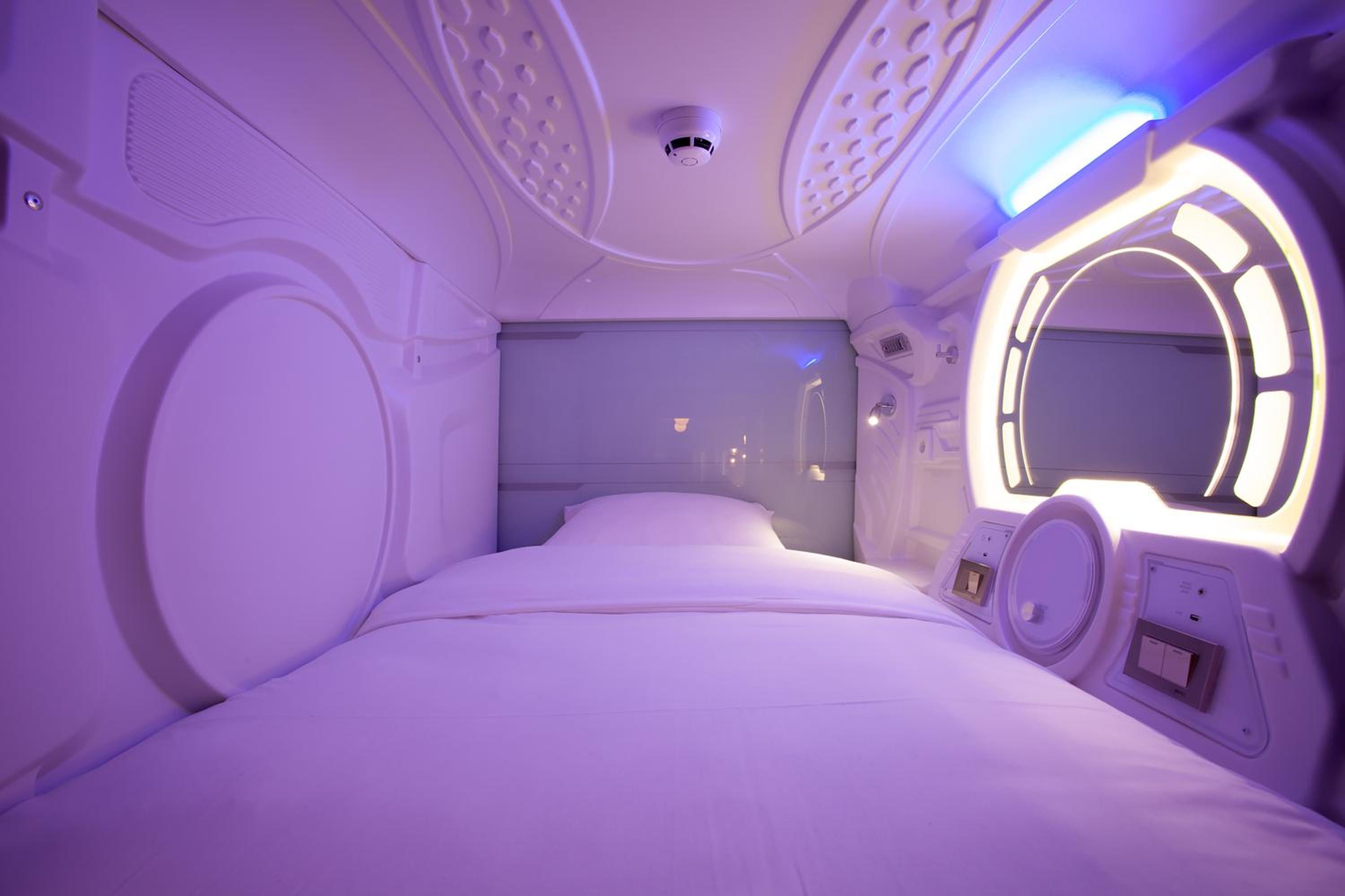 Pod, Single Bed, Shared Bathroom