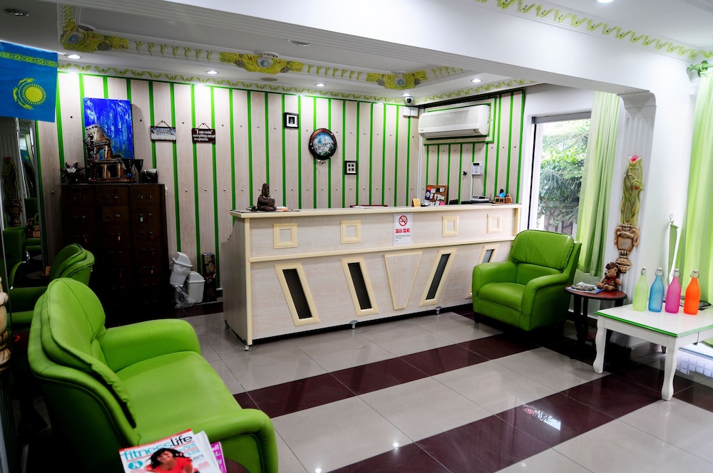 Hildegard Hotel 6/50