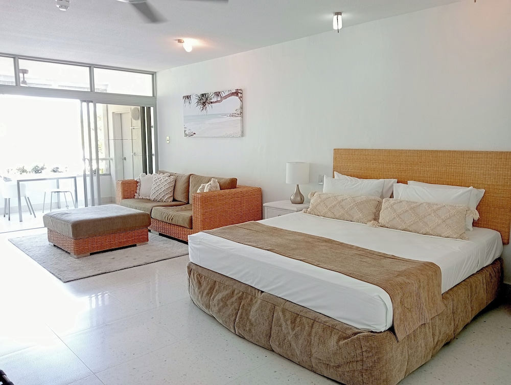 Club Tropical Resort 16/50