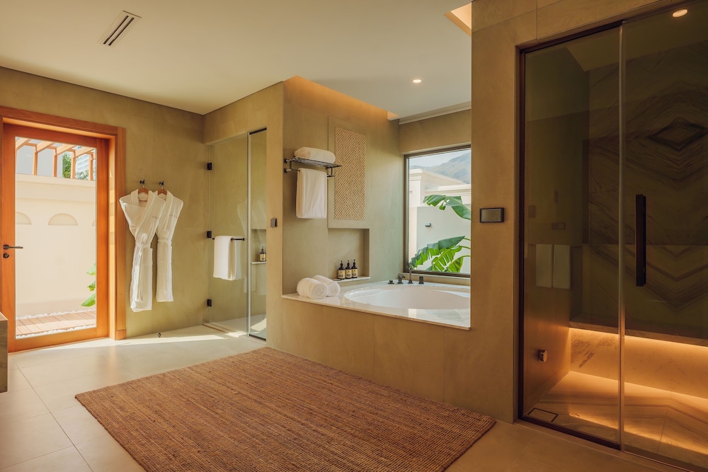 Naama Beach Villas and Spa 54/56