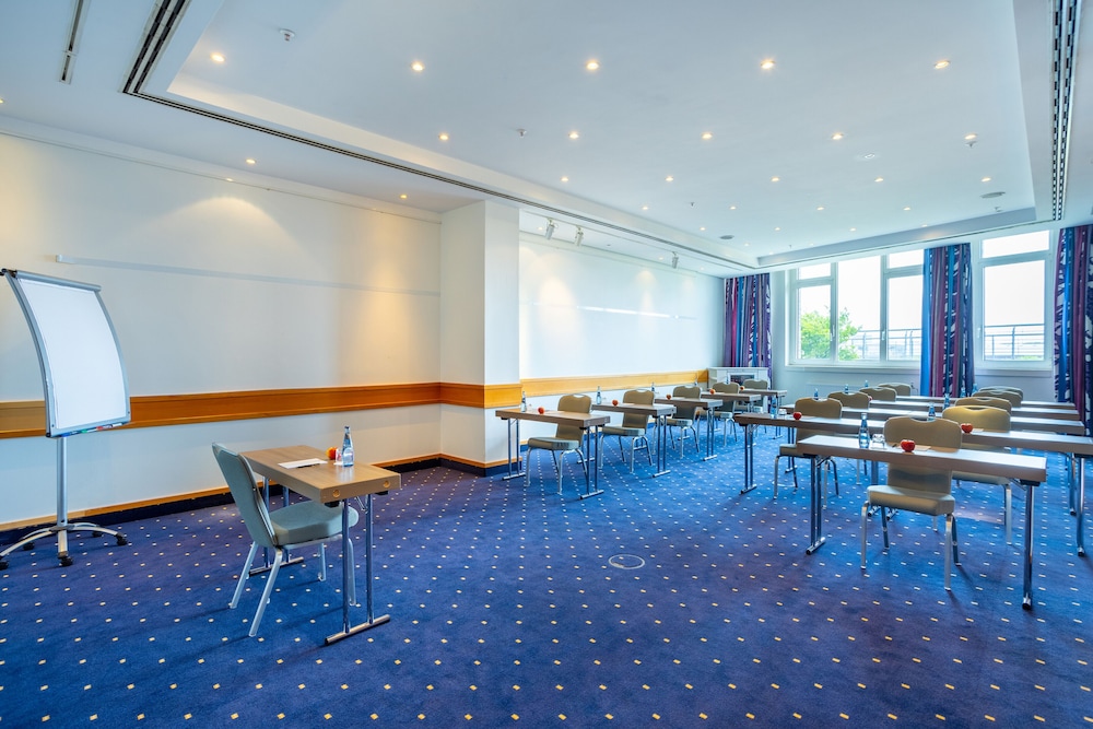 HI Hotel International Hamburg 41/46