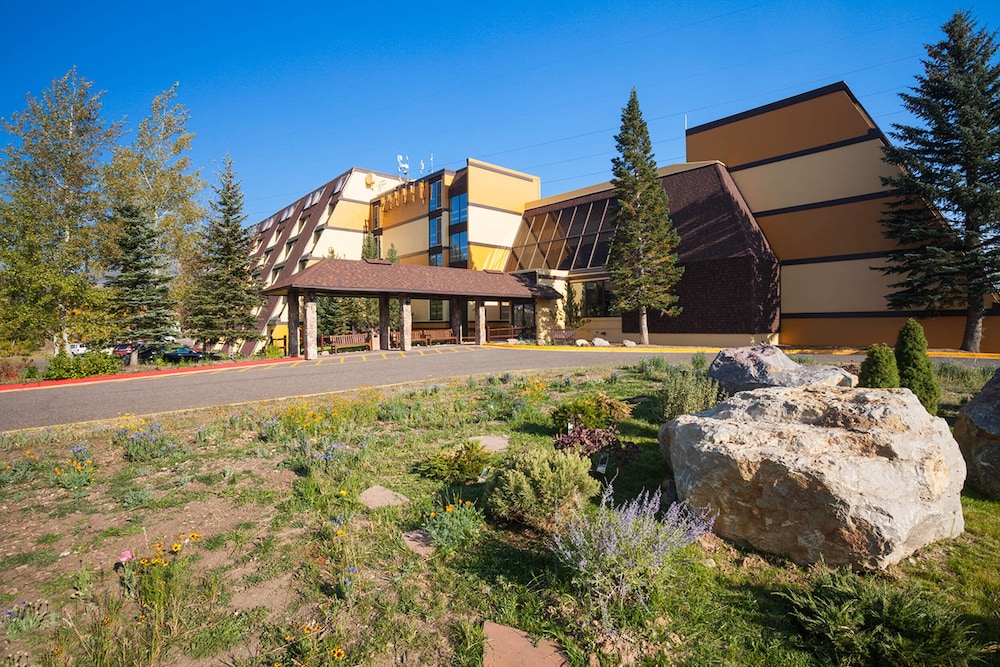 Legacy Vacation Resorts Steamboat Springs Hilltop 32/65