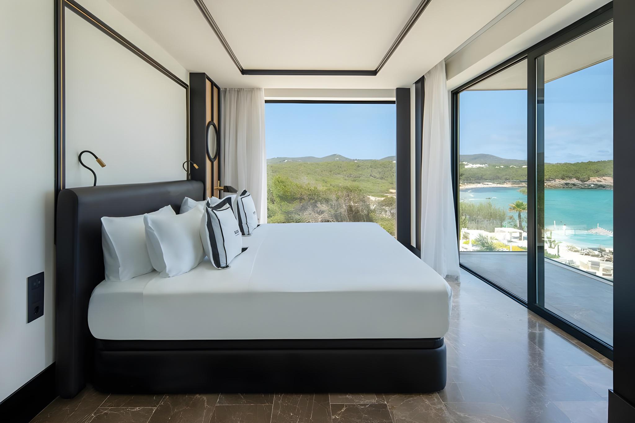 Mediterranean, King Bed, with View