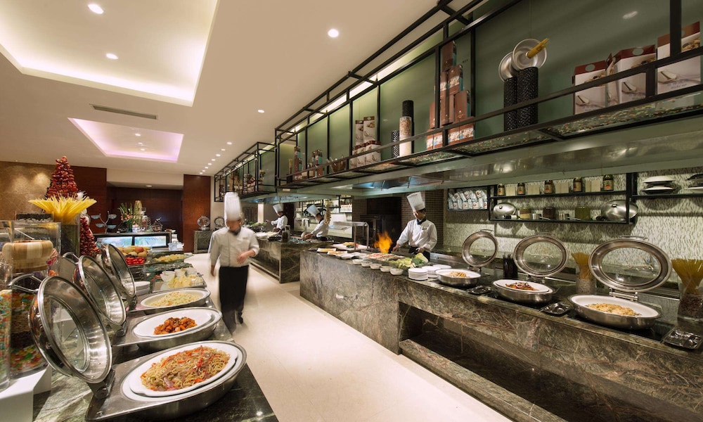 Doubletree By Hilton Qinghai Golmud China 52/71
