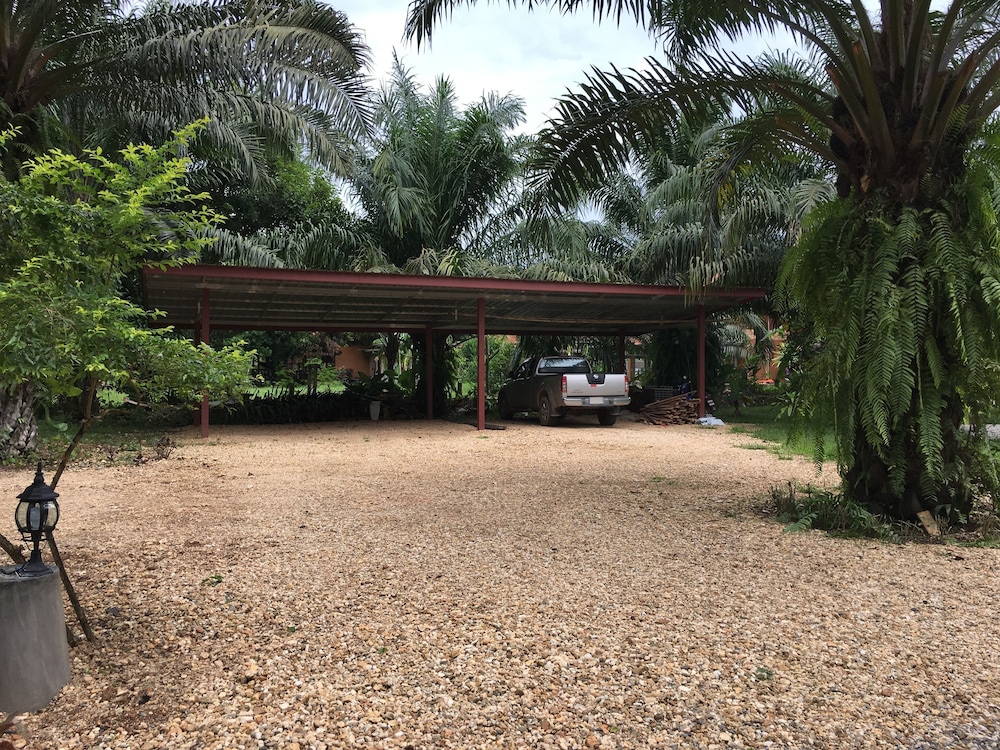 Khao Sok Palm Garden Resort 16/18