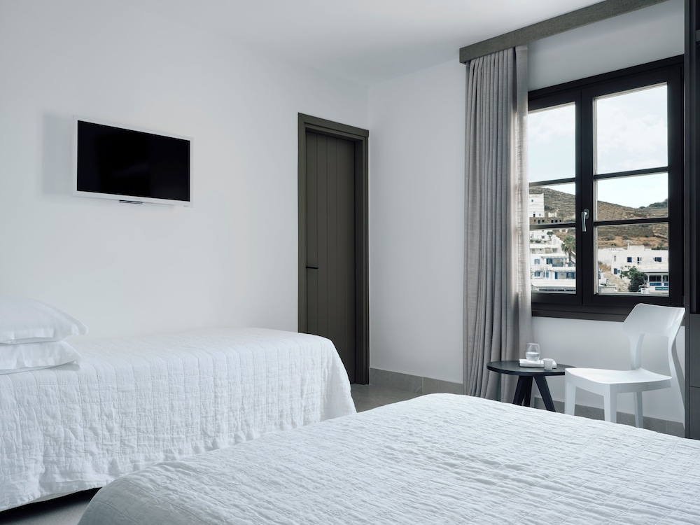 Acteon Hotel 26/52