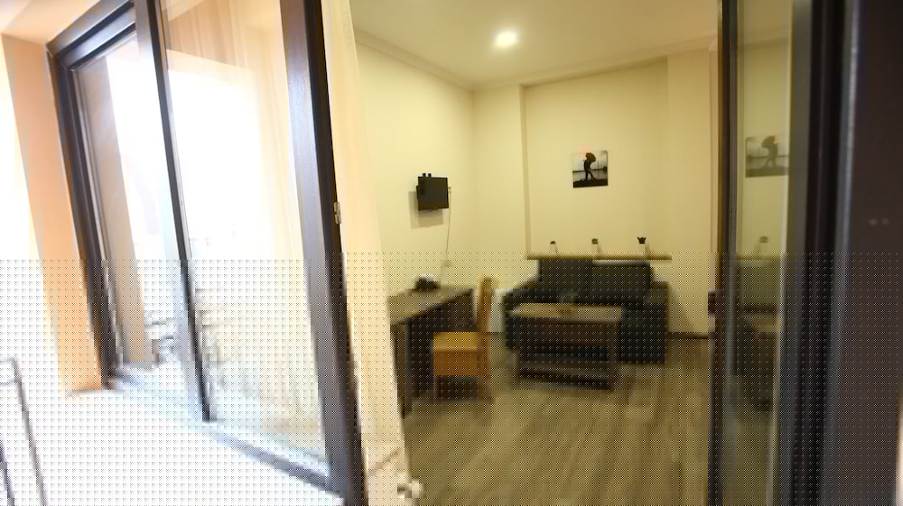 Nabadi Hotel 44/68