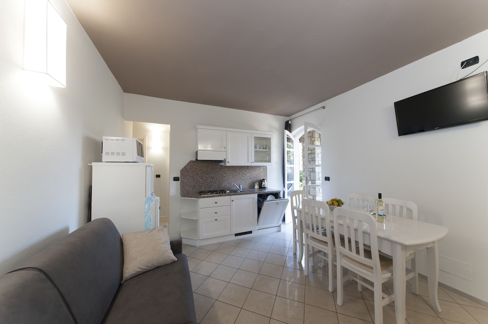 Villa Giada Resort 76/100