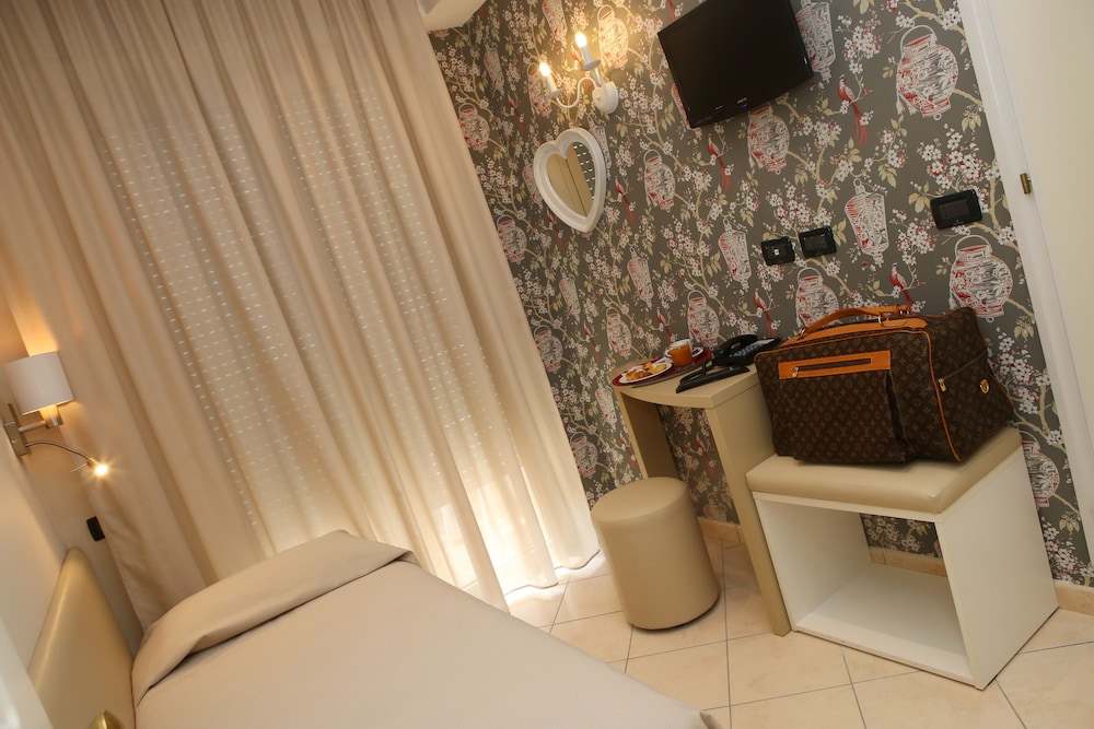 Hotel Piccinelli 55/63