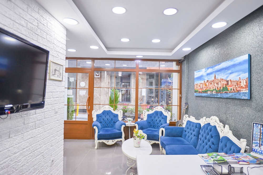 TAKSIM UNIQUE SUITES 49/73