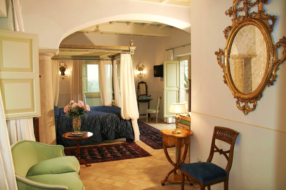 Relais Tenuta Del Gallo 23/41