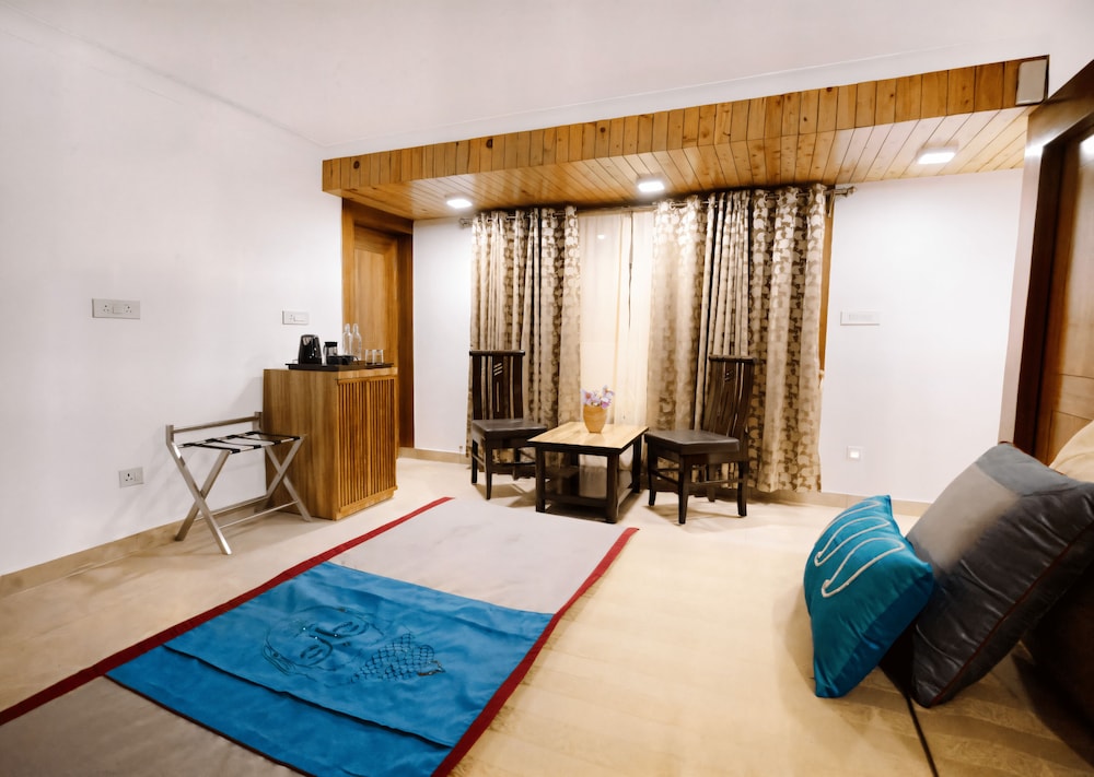 juSTa Lake View Residences, Nainital 31/35