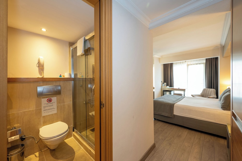 Klas Hotel 50/50