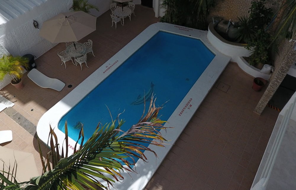 Antillano Hotel 36/60