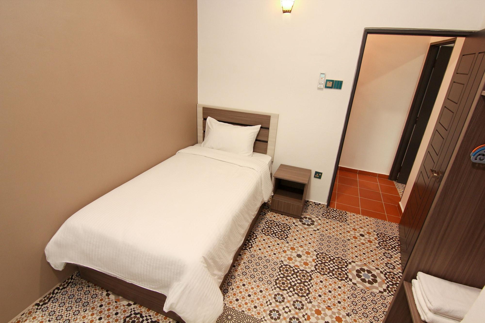 Pearl Inn 15/54