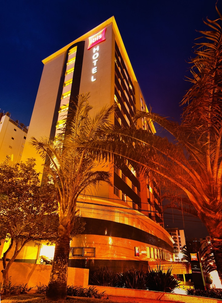 Ibis Florianopolis 4/65