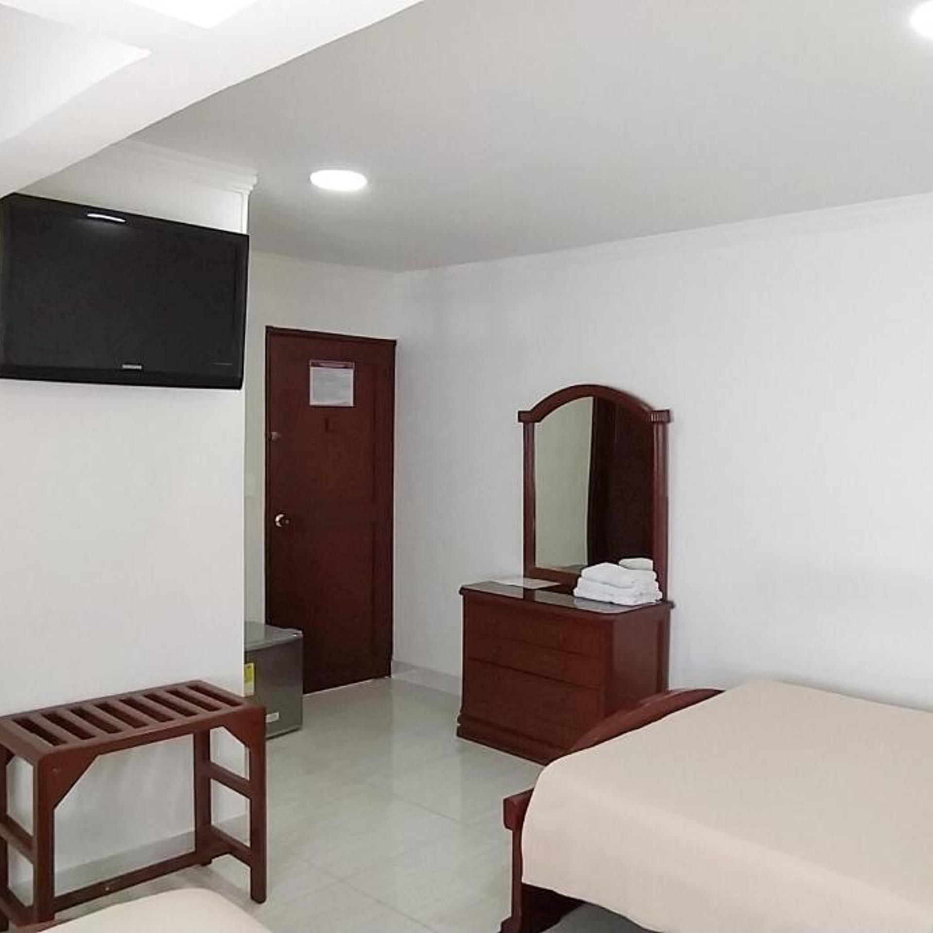 Hotel Exelsior 24/48