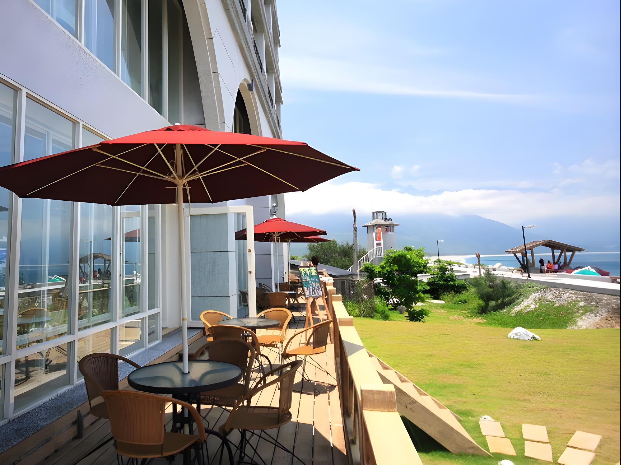 Sunrise Hotel 7/46