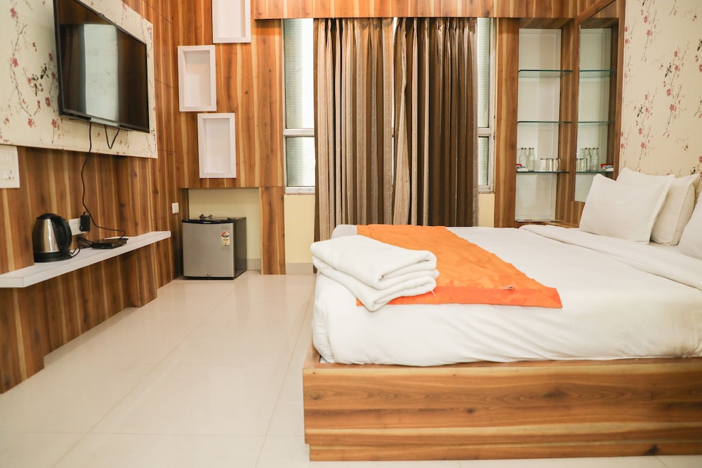 Hotel Dolphin International 38/72