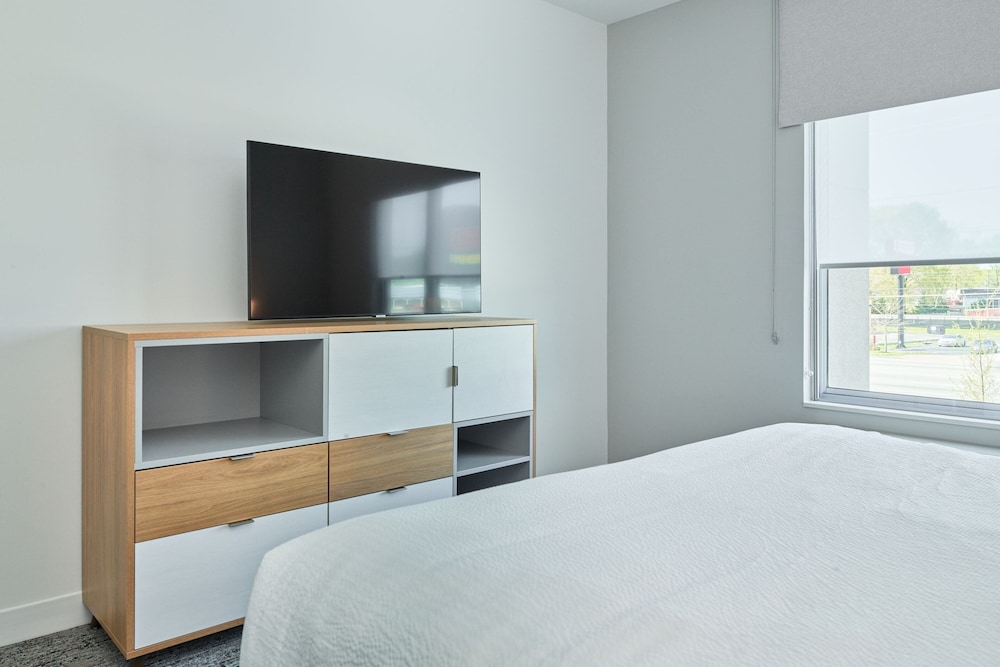 TownePlace Suites by Marriott Hixson 12/40