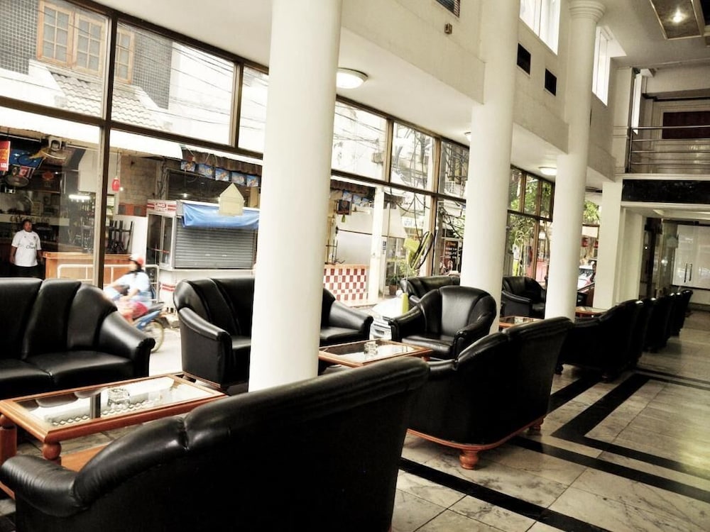Highfive Hotel 59/70