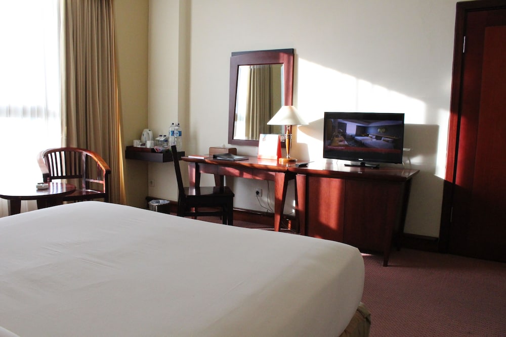 Swiss-Belhotel Tarakan 6/63