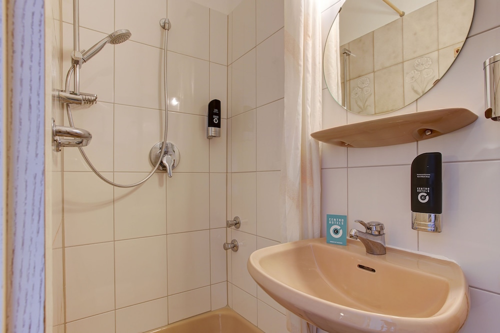 Centro Hotel Arde Koln 43/50