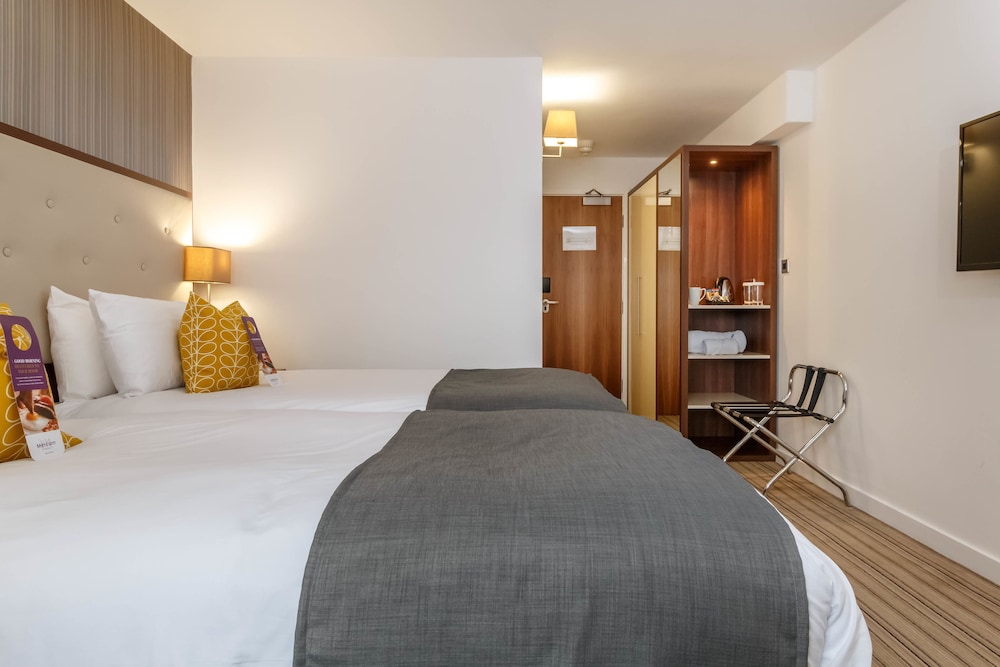 Garner Hotel Preston Samlesbury 25/77
