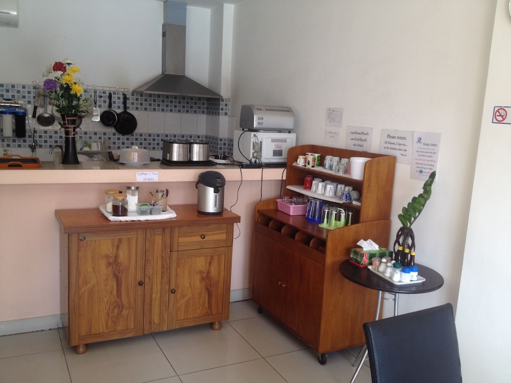 Jomtien Hostel 9/68