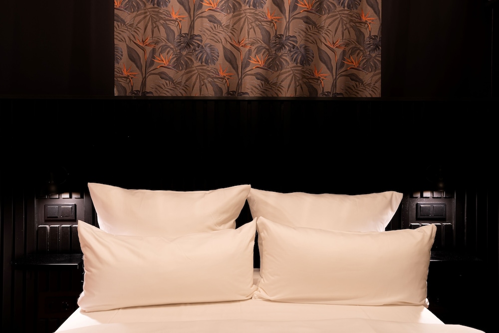 133 Boutique Hotel 15/39