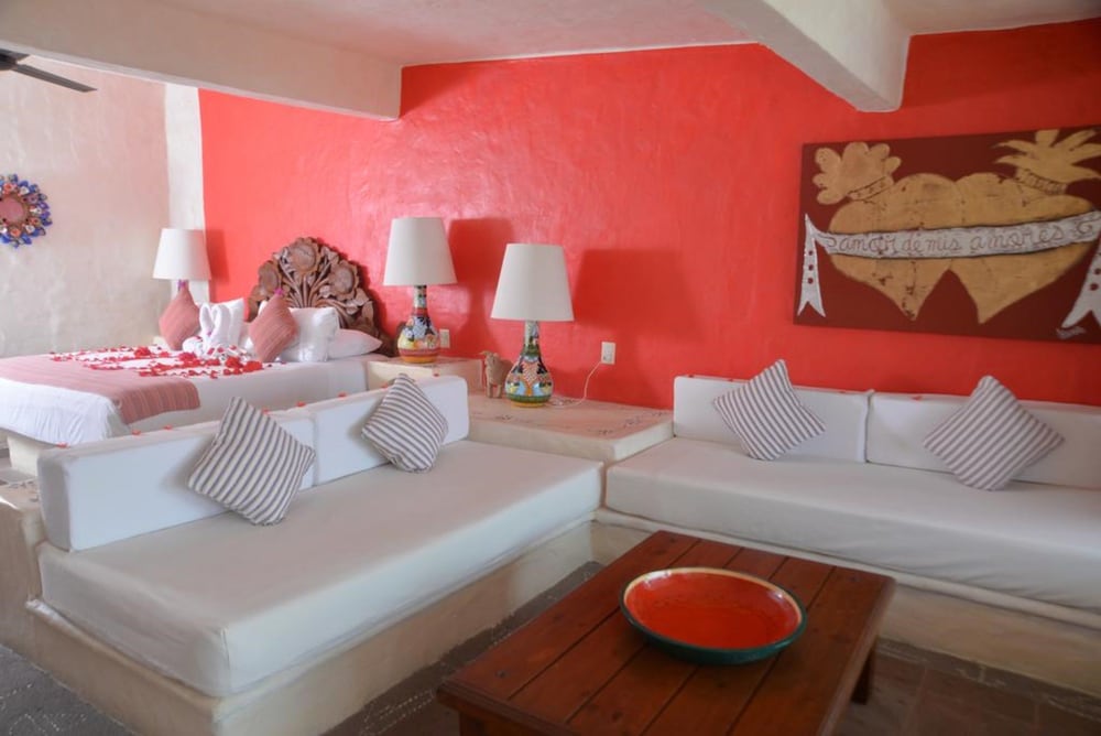 Aura del Mar Hotel 30/67