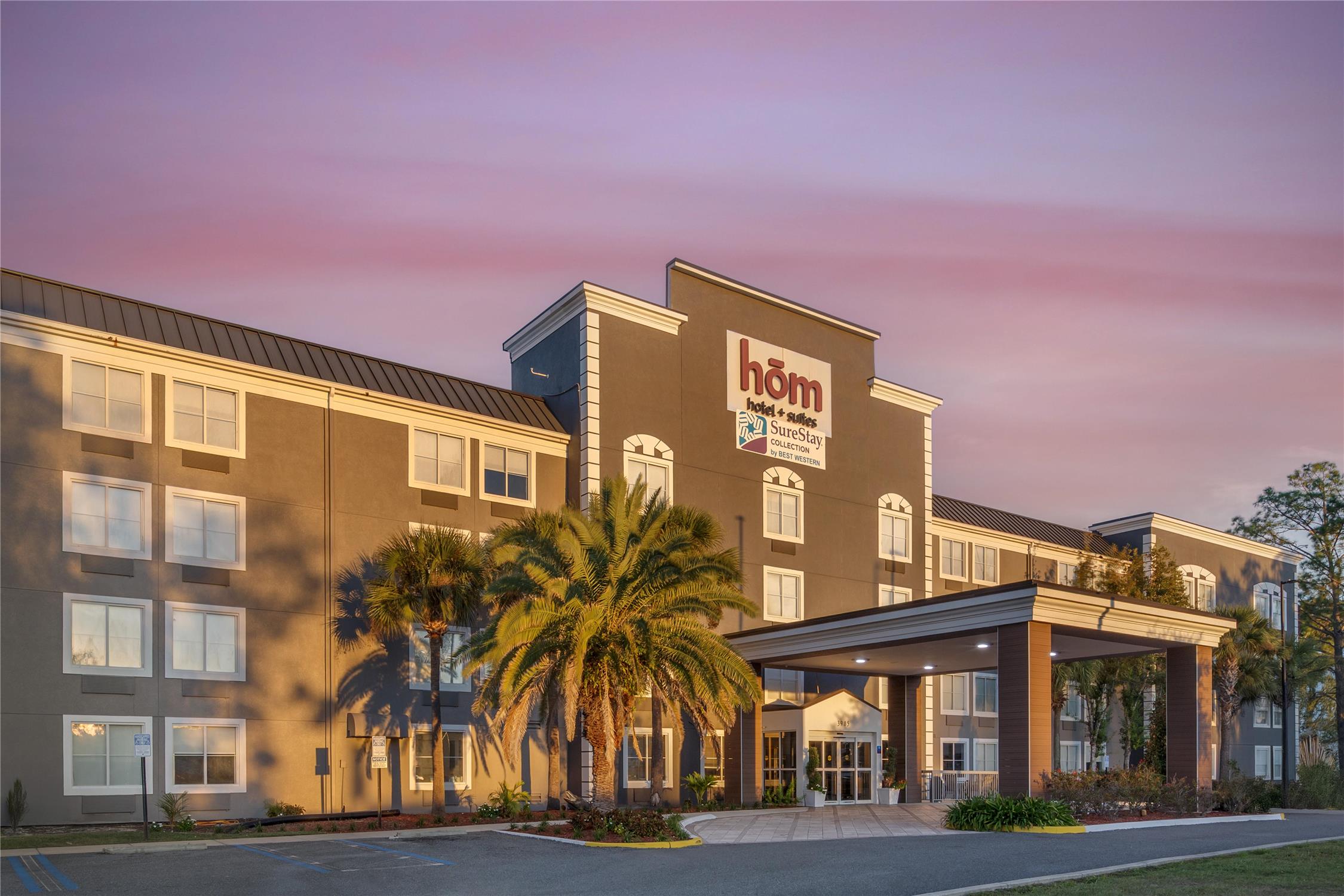 HOM Hotel Gainesville, SureStay Collection by Best Western 1/24