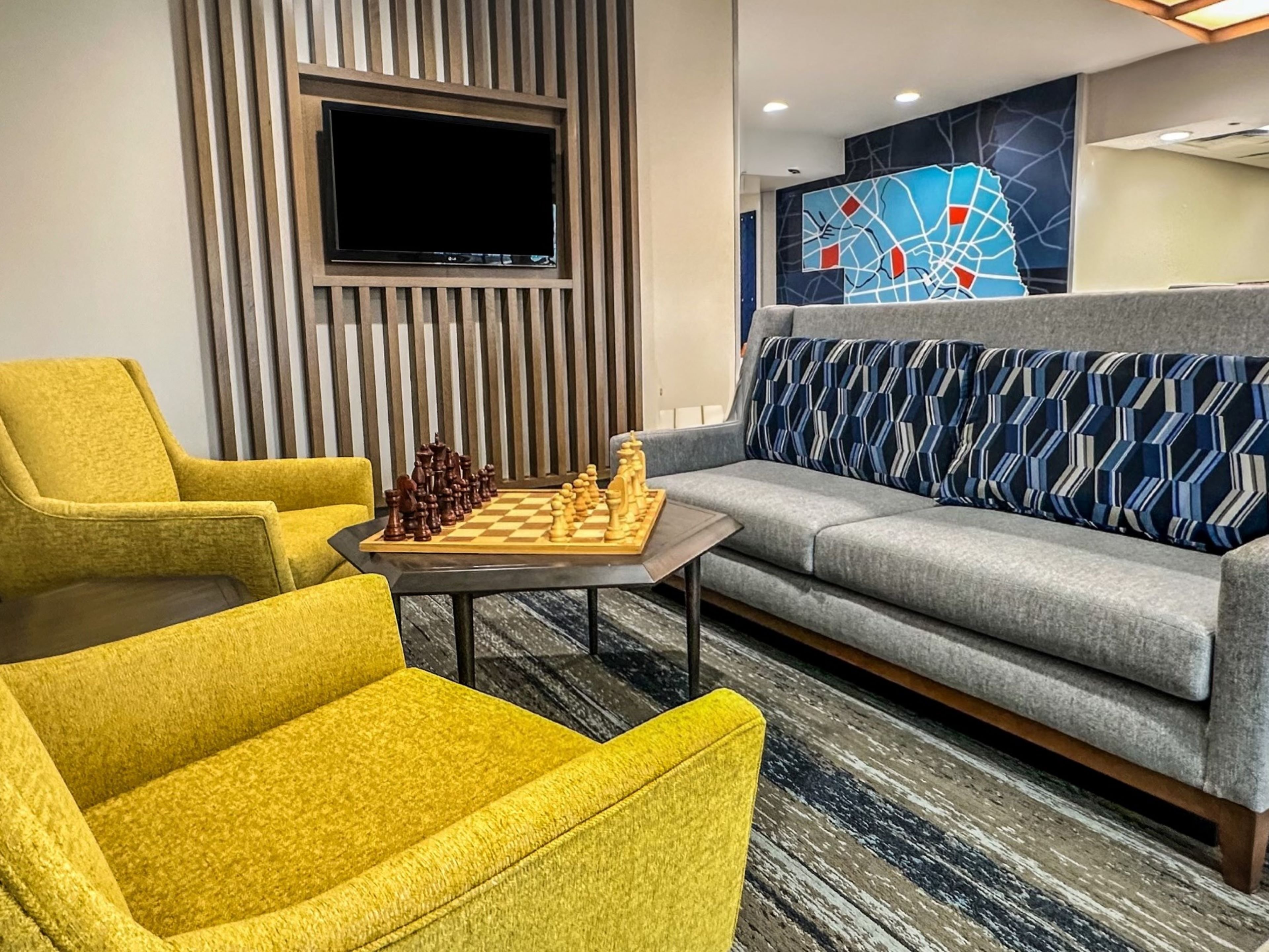 Holiday Inn Express Kearney 46/72