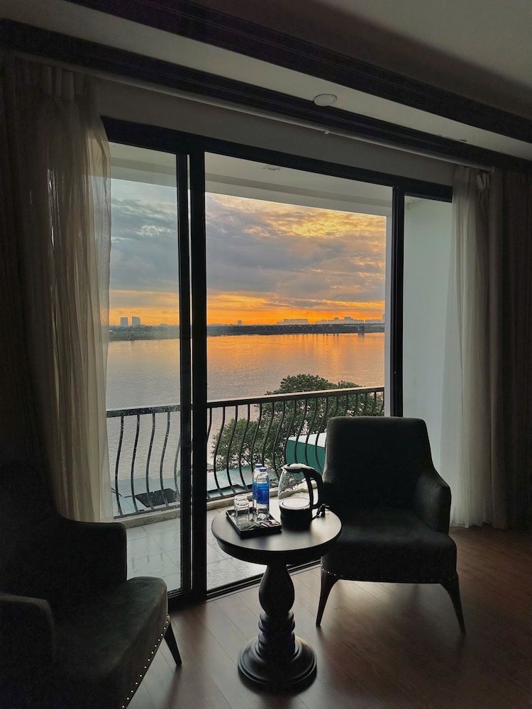 Sunrise Hanoi Hotel 26/48