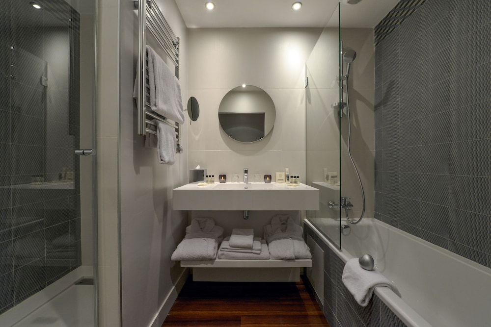 Atrium Suresnes Hotel 3/61