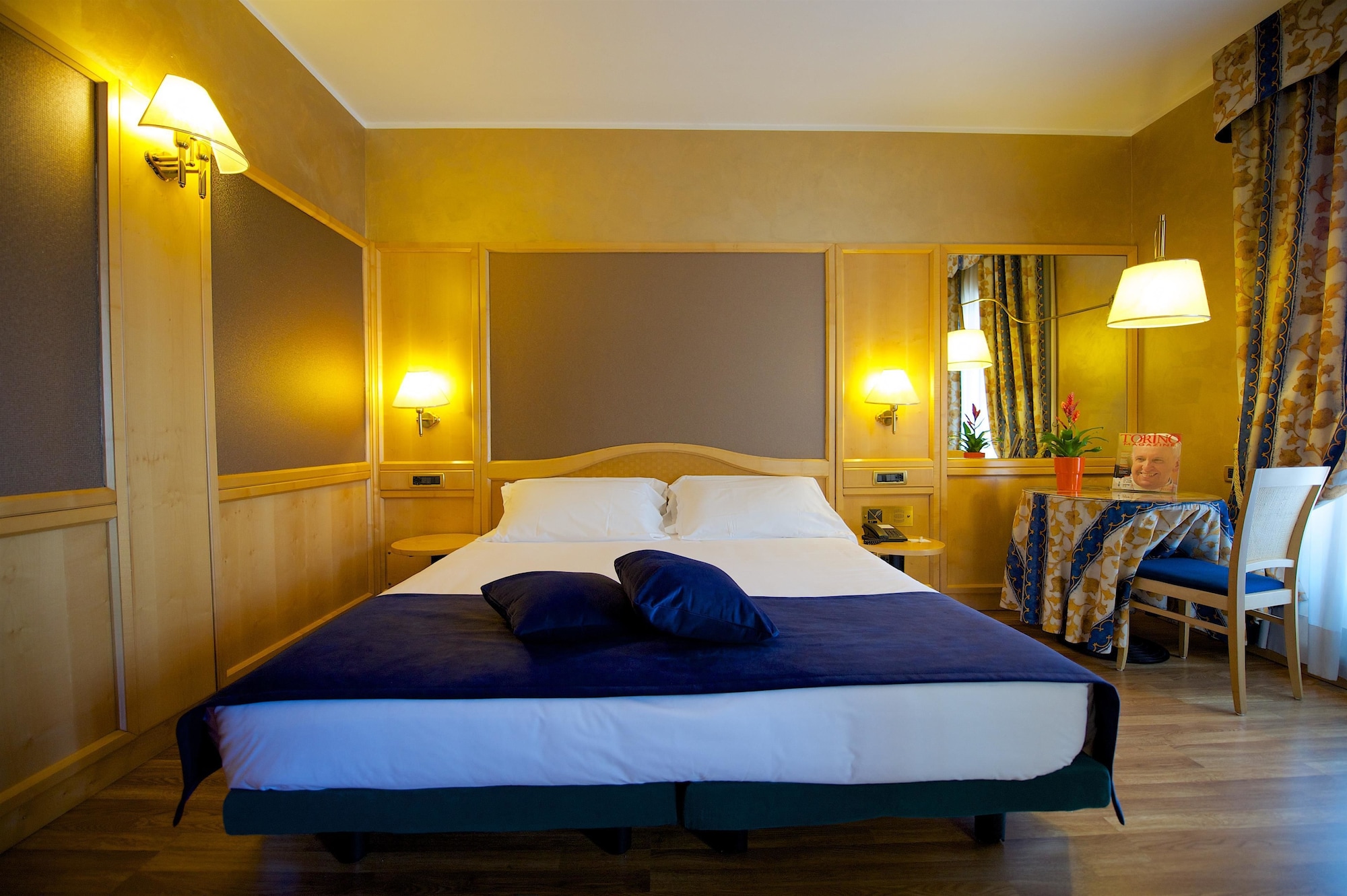 غرفة سوبيريور بسرير كوين، Best Western Hotel Luxor 7/10