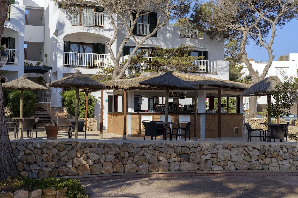 Alua Suites Las Rocas 4/82