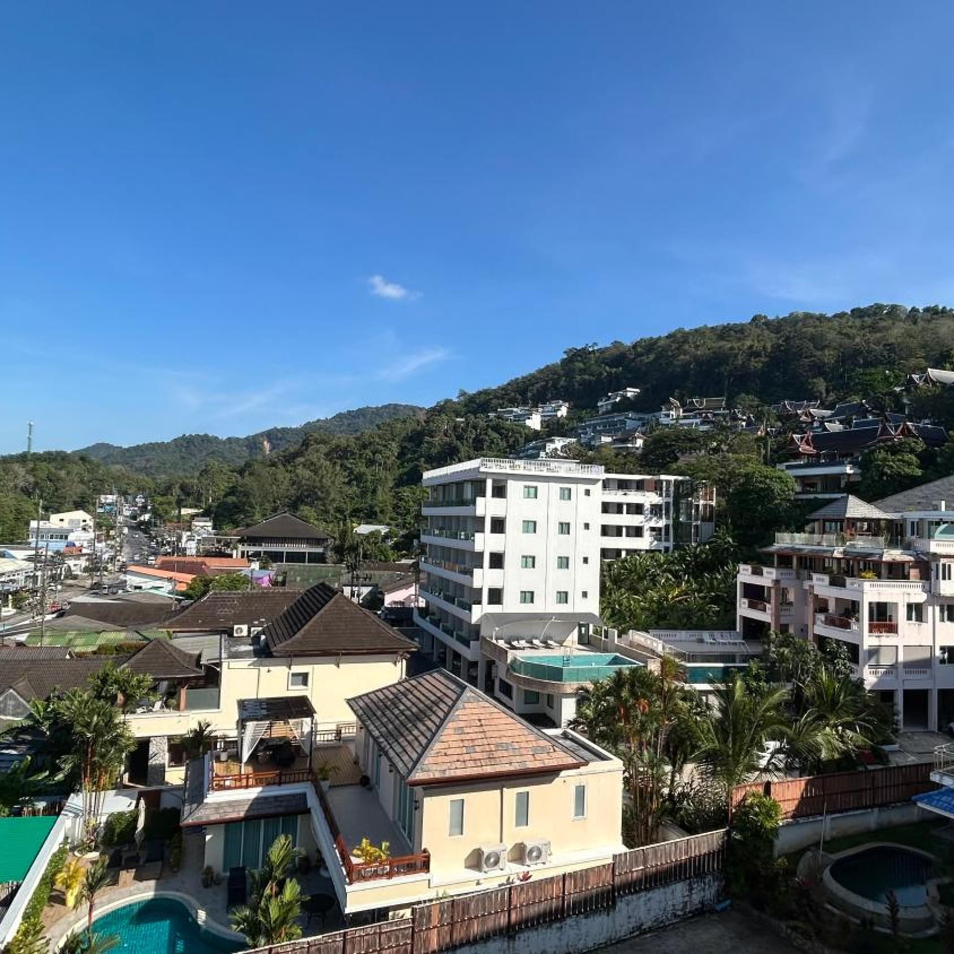 Surin Sunset Hotel 2/55