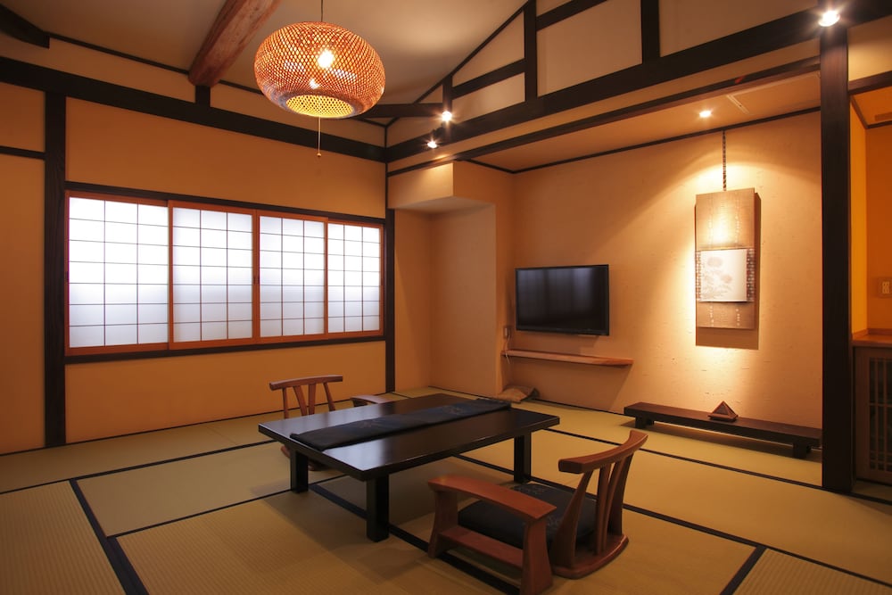 Hanaougi Bettei Iiyama 34/50