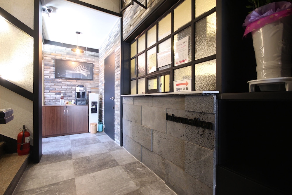 Hotel The May Busan Sasang 4/28