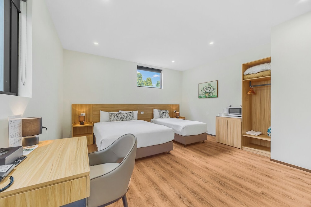 WM Hotel Bankstown 20/56