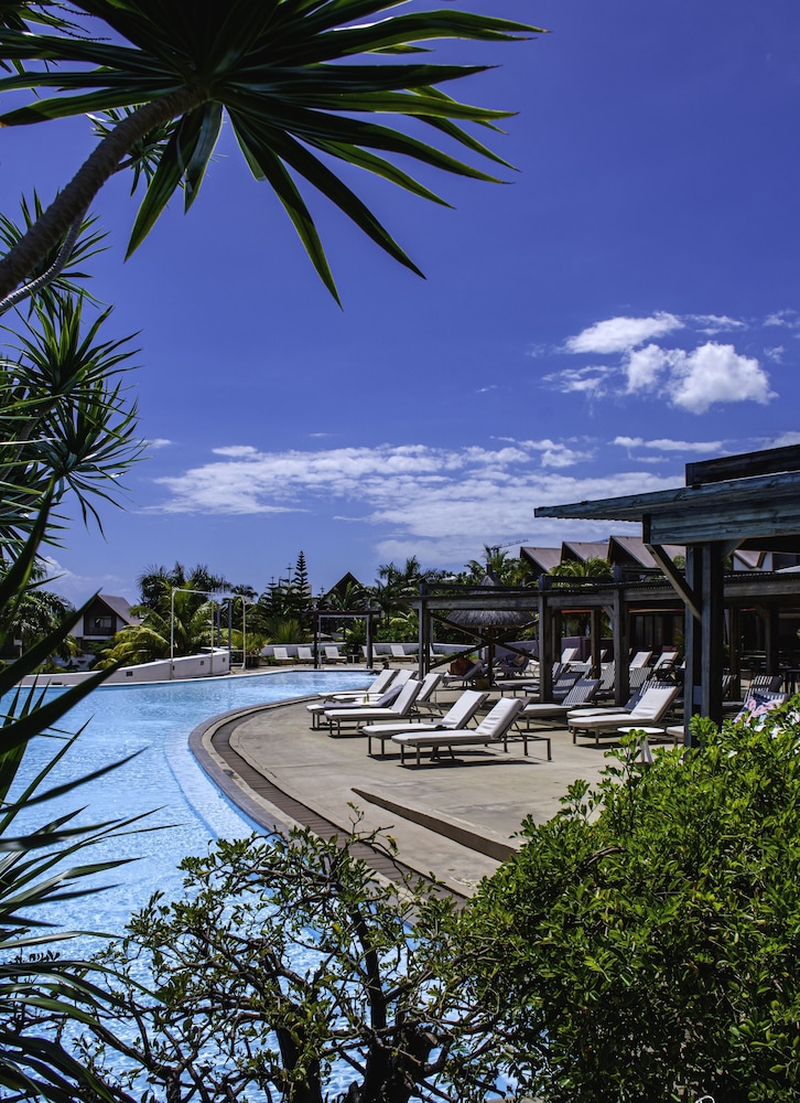 Akoya Hotel and Spa 61/68