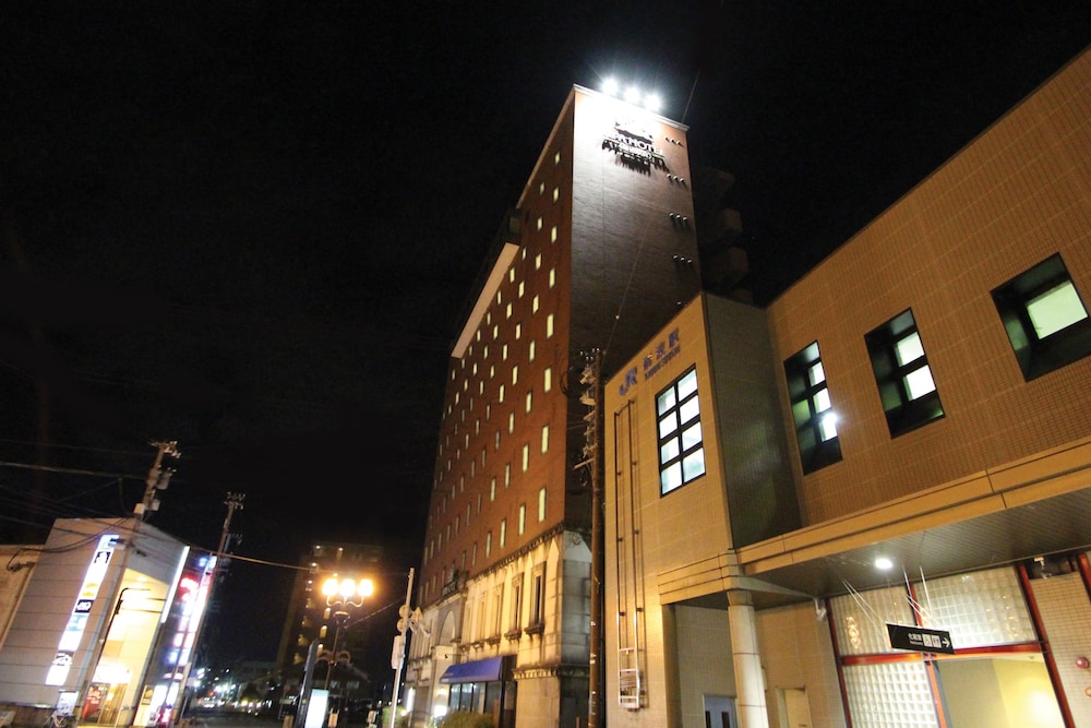 Apa Hotel Tonami-Ekimae 4/64