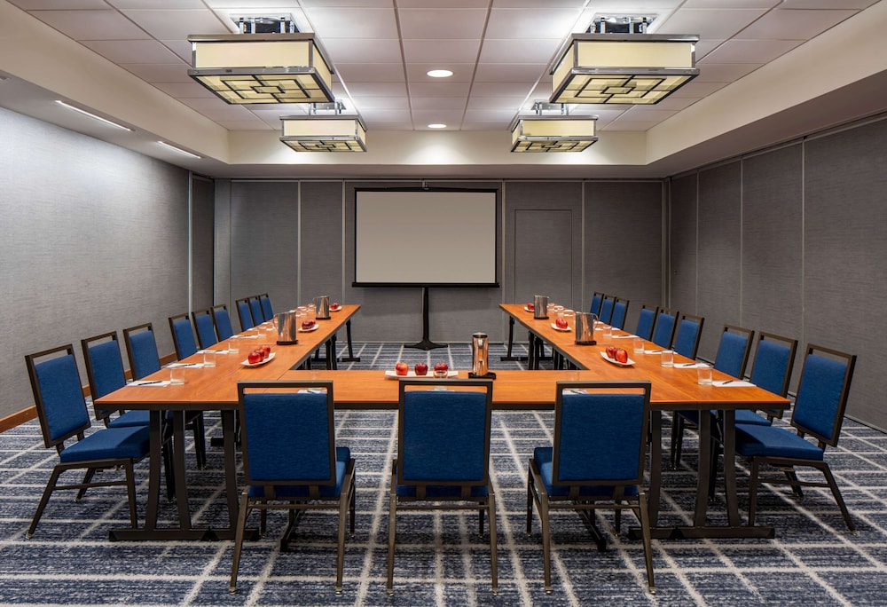 Hyatt Regency Crystal City 59/70