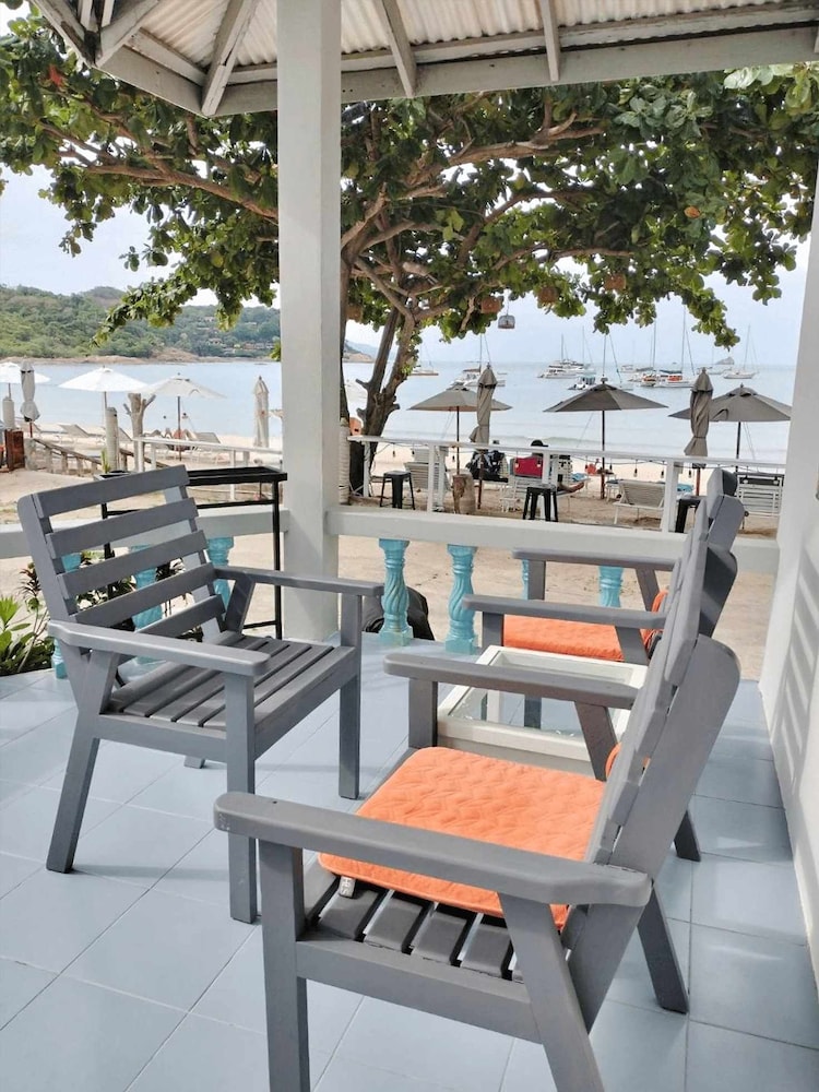 Bay Beach Resort 36/50